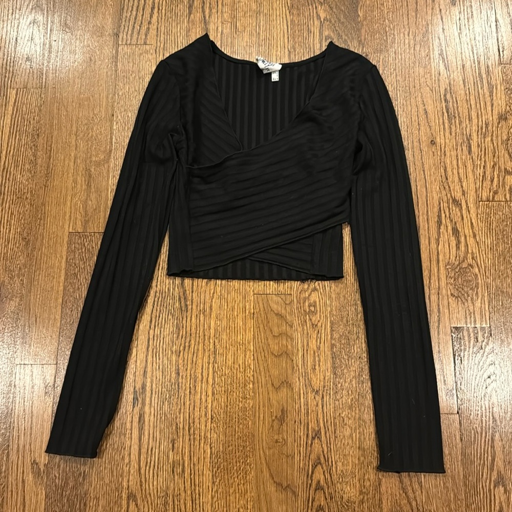 Princess Polly black Abigail ribbed wrap crop top long sleeve size 6